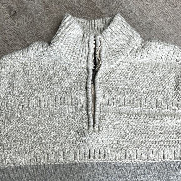 METHOD Gray Cream Colorblock Cableknit 1/4 Zip Sweater Men’s Size Small - Picture 3 of 7